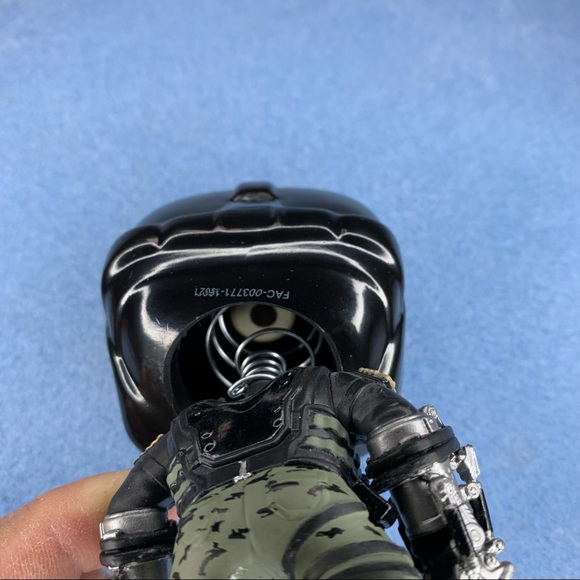 Funko POP #134 Crossbones Vinyl Bobble Head Figure Captain America The Civil War - Picture 6 of 7